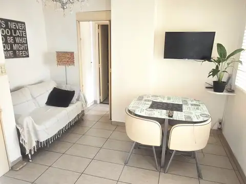 DEPARTAMENTO EN VENTA 3 AMBIENTES (CON ESCRITORIO O DORMITORIO SECUNDARIO) - EXCELENTE UBICACION RAMOS MEJIA