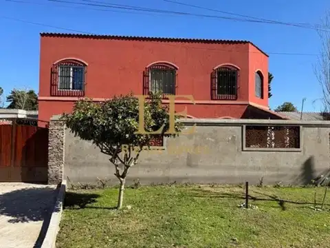Casa en Alquiler de 5 dormitorios