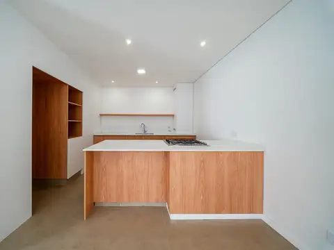 Depto Tipo Casa 6 ambientes con 2 baños