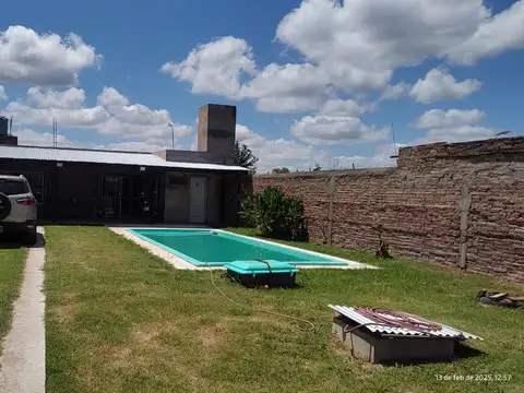 AMPLIO MONO AMBIENTE CON PILETA  EN IBARLUCEA