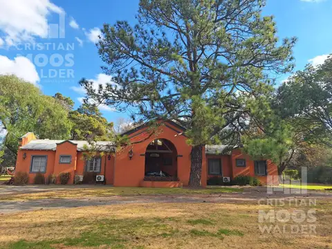 Impecable Casa en Venta a metros Av de los Lagos  Escobar