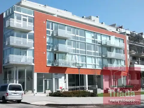 VENTA COCHERAS EN  BARRIO PARQUE HOLMBERG/DONADO - RAMBLAS HOLMBERG
