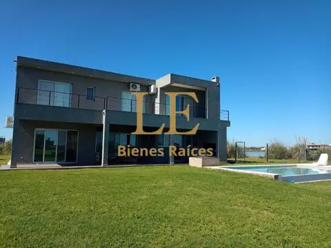 Casa en Venta de 5 dormitorios