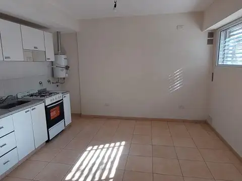 Departamento en Alquiler en Arroyito, $ 290.000