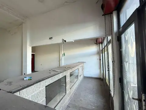 Local en Venta 35 años
