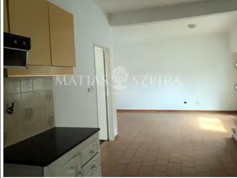 Depto Tipo Casa en Venta en Ramos Mejía, USD 105.900