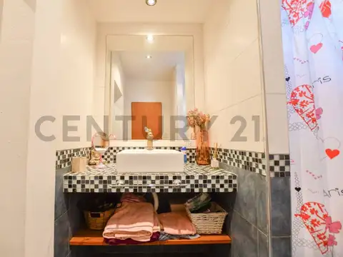 28 e/ 504 y 505 , Piso 0