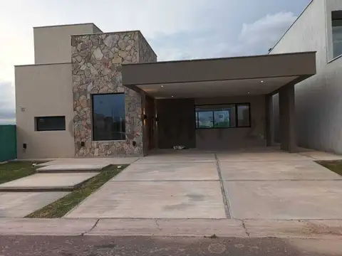 VENTA DE CASA LAS RETAMAS MAIPU