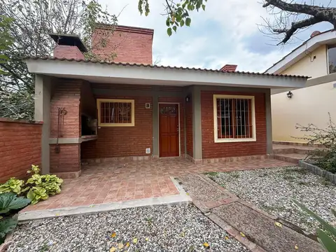 Hotel en Venta en Sol Y Río, USD 350.000