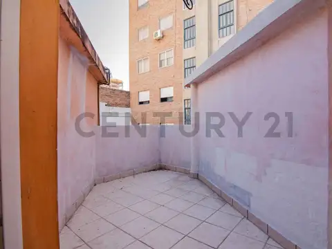 Depto Tipo Casa en Venta de 4 ambientes