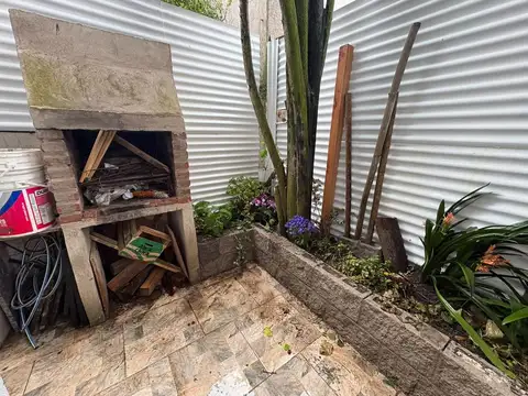 Depto Tipo Casa en Venta de 2 ambientes