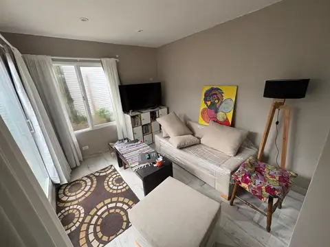 Depto Tipo Casa en Venta en Parque Luro, USD 75.000