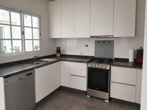 Casa en Venta en Parque Chas, USD 470.000