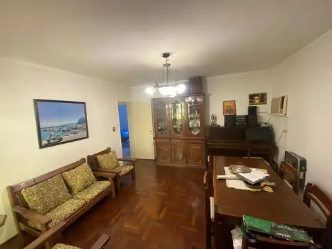 Venta | Departamento | Contrafrente | 2 Dormitorios | Rosario | Barrio Centro