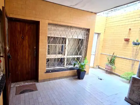 PH CASA 3 ambs. Parque Local y Garage