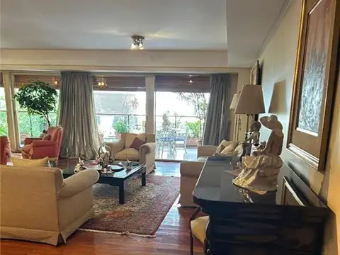 Departamento en Alquiler con 3 cocheras