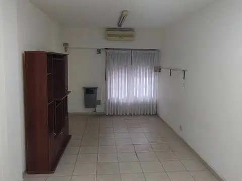 Carlos Calvo 1800, Piso PB