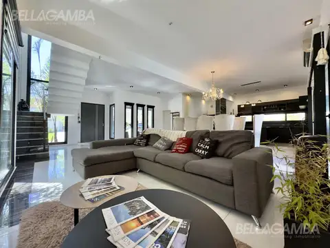 Casa en Venta de 4 dormitorios