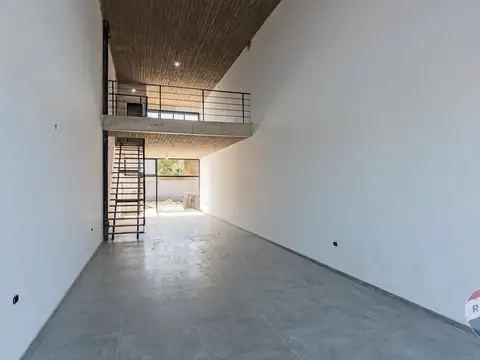 LOCAL A ESTRENAR EN VENTA - GONNET