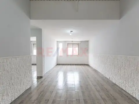 VENTA DPTO TIPO PH 3 AMB USO PROF Y EXC. UBICACION