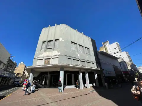 RIOJA AL 900 AQLUILER LOCAL EN ROSARIO