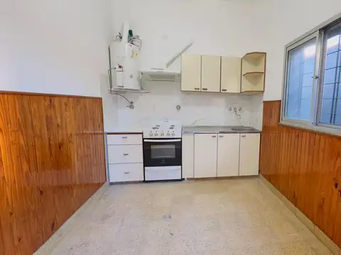 casa con patio disponible en alquiler
