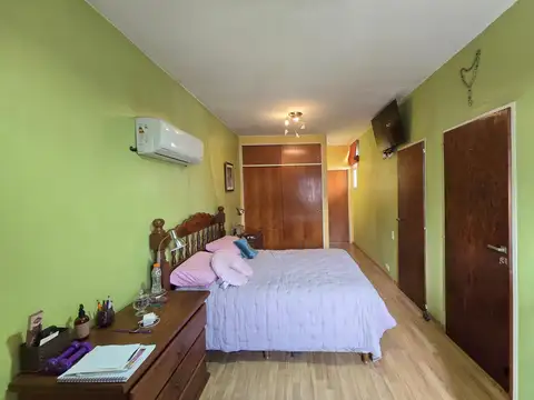 Casa en Venta en Villa Sarmiento, USD 155.000