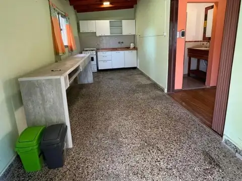 CASA QUINTA CON HERMOSA ARBOLEDA!