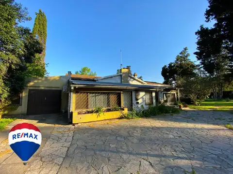 Casa 5 ambientes con 3 baños