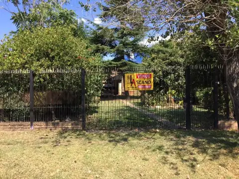 Casona 1348, Glew, Almirante Brown