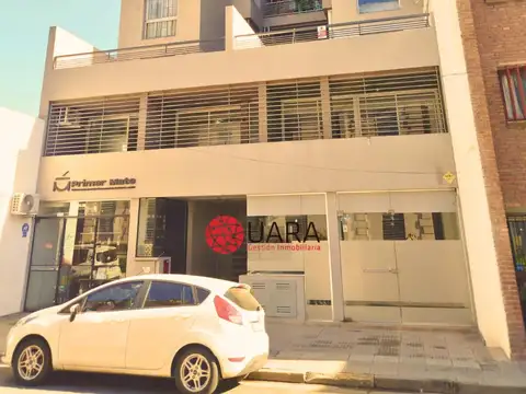 LOCAL A 50M PLAZA COLON