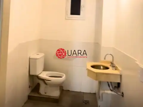 Local en Venta Via Pública