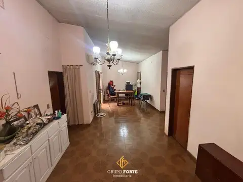Casa en barrio San Francisco