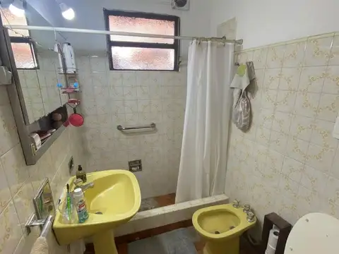 Casa en ph de tres ambientes en venta en Villa Sarmiento