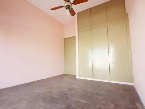 Depto Tipo Casa 4 ambientes con 1 baño