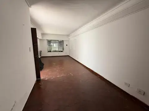 Depto Tipo Casa en Alquiler de 3 ambientes