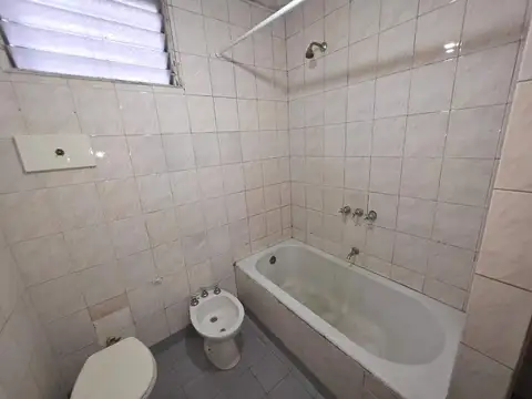 Alquiler ph tres ambientes en Lomas de Zamora