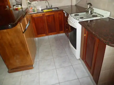 Depto Tipo Casa en Venta al Este
