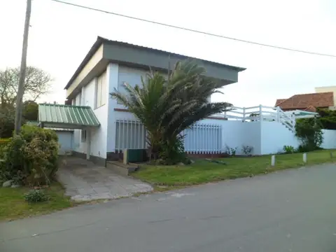 De las Burriquetas 700