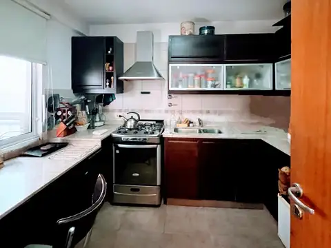 Departamento en venta, 2 dormitorios + cochera