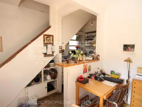 Depto Tipo Casa en Venta de 5 ambientes