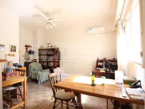 Depto Tipo Casa en Venta de 4 dormitorios