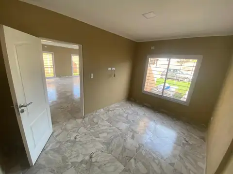 Casa en Venta en Lobos, USD 60.000
