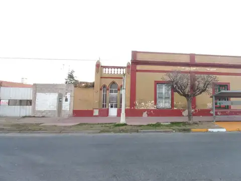 VENTA CASONA ANTIGUA ZONA UNIVERSIDAD SAN LUIS
