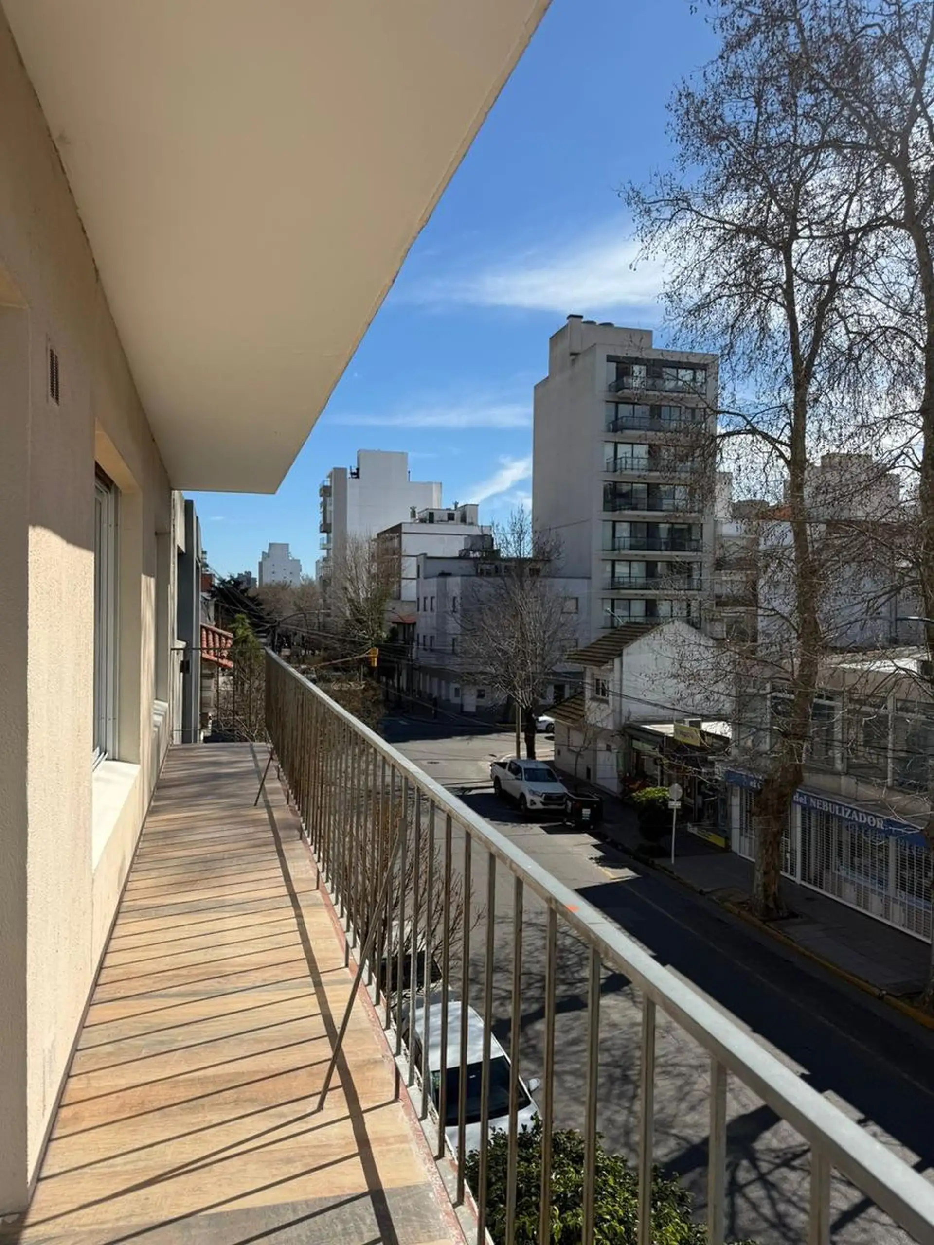 VENTA - Departamento 4 ambientes reciclado con gran balcón y cochera - Plaza Mitre Mar del Plata
