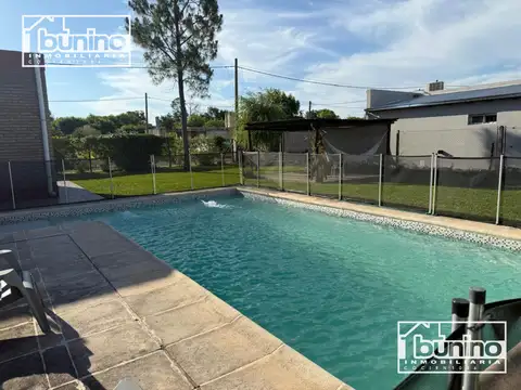 Casa en alquiler temporal en Funes Town - 2 Dormitorios