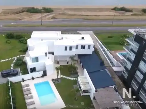 Casa en Alquiler Temporal de 5 dormitorios