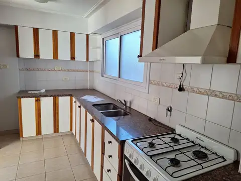 Departamento 3 ambientes con 2 baños
