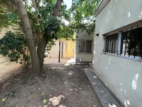 Depto Tipo Casa en Venta con 2 cocheras