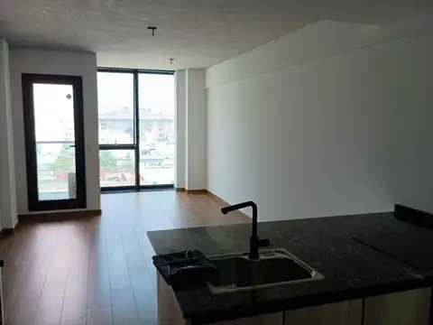 Avenida Caseros 700